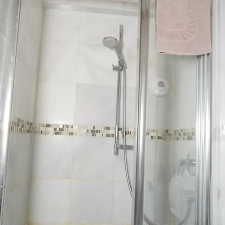 Gardar Fox Ferienhaus *