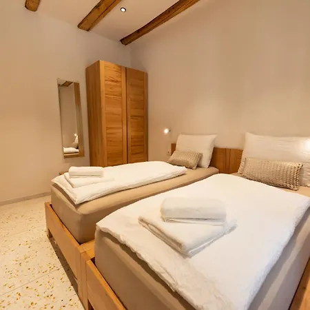 Gardar Fox * 볼차노