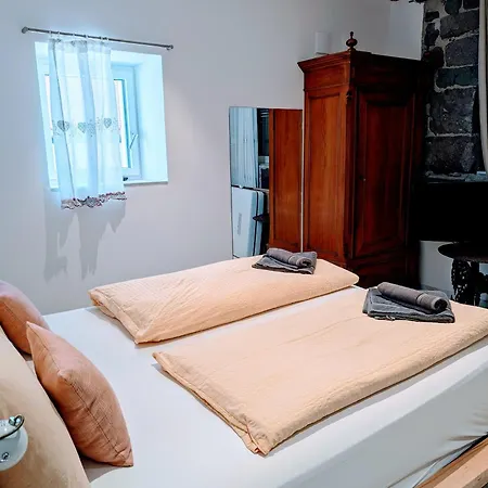 Gardar Fox Ferienhaus *