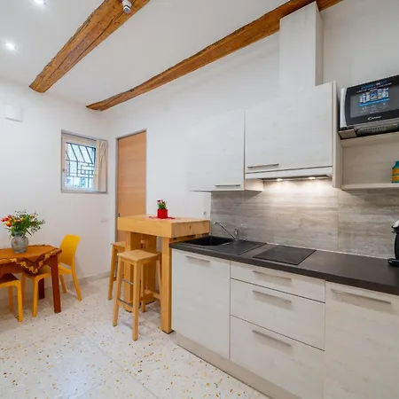 Gardar Fox * 博尔扎诺