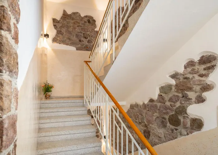 度假居 Gardar Fox